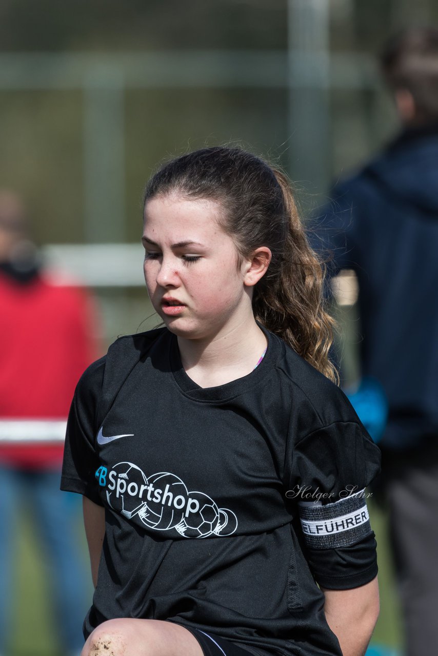 Bild 82 - C-Juniorinnen SV Steinhorst/Labenz - TSV Friedrichsberg-Busdorf : Ergebnis: 5:0